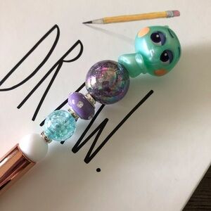 Disney Doorables: Soul: 22 handmade beaded pen